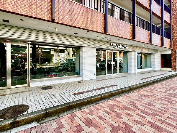 スペシャライズド自由が丘