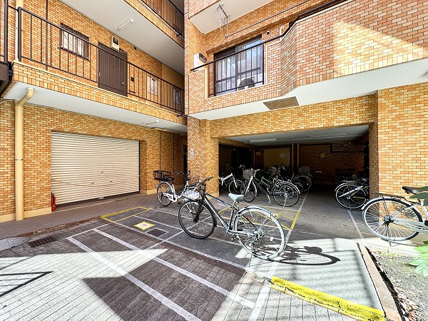 ライオンズマンション西中延 駐輪場