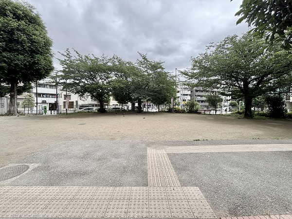 豊島区立宮仲公園