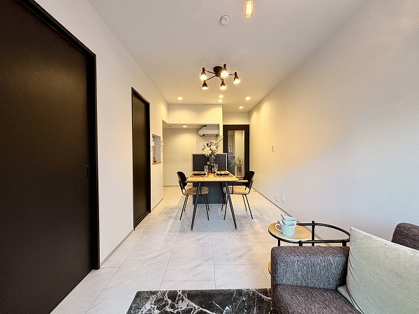 ライオンズマンション目黒青葉台タウンハウス_リノベ―ション済みのお部屋の写真