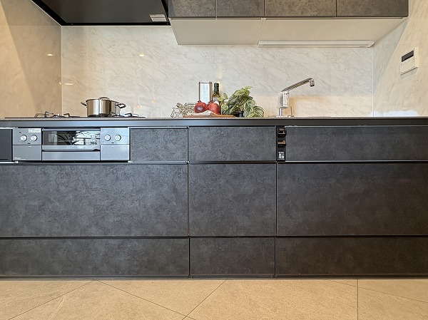 品川Vタワー_広いキッチンの写真