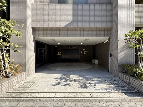 天王洲デュープレックス_駐車場