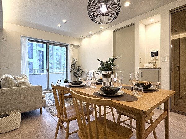 天王洲デュープレックス_ゆとりあるリビングダイニングキッチンの写真1