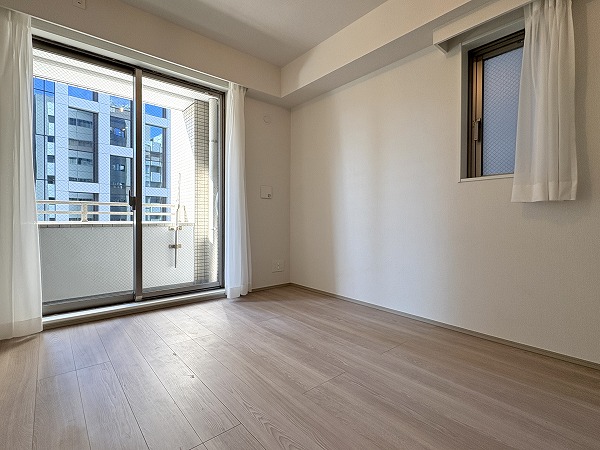 天王洲デュープレックス_約5.4帖の洋室の写真