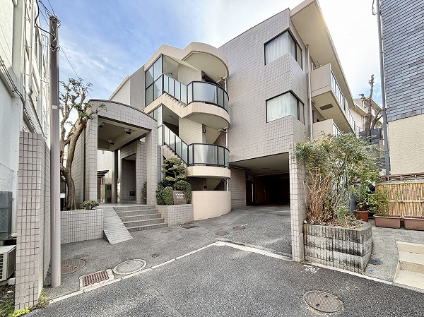 パインクレスト信濃町　外観