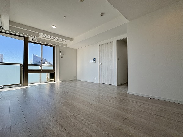 ドレッセ目黒インプレスタワー_リビングダイニングキッチンの写真1