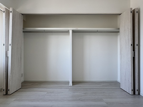 ドレッセ目黒インプレスタワー_約6.3帖の洋室収納の写真