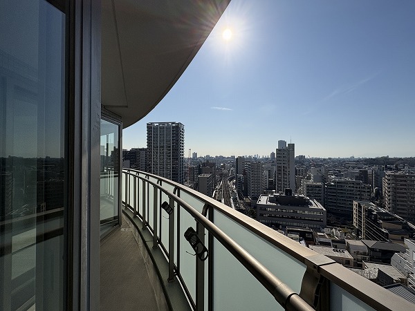 ドレッセ目黒インプレスタワー_バルコニーの写真3