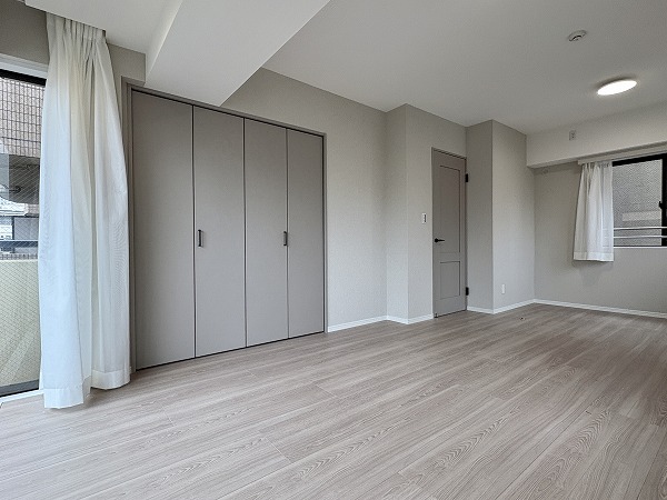 パルロイヤルアレフ赤坂_約11帖の洋室の写真1