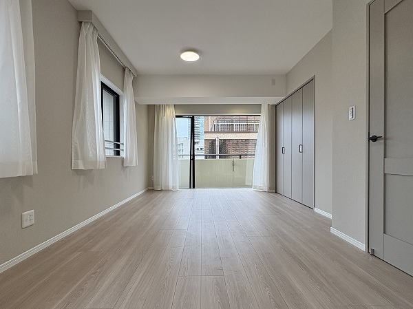  パルロイヤルアレフ赤坂_約11帖の洋室の写真3