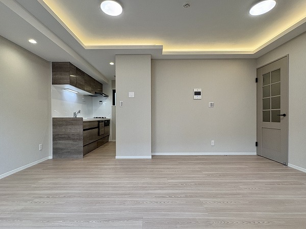 パルロイヤルアレフ赤坂_リビングダイニングキッチンの写真5