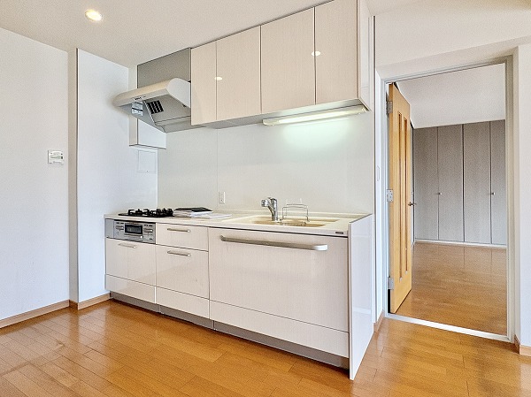 メイツ桜新町_システムキッチンの写真