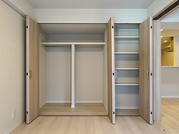オータム世田谷_クローゼット付の洋室の写真