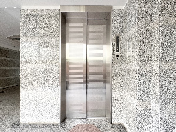 ザ・パームス代々木_エレベーターの写真