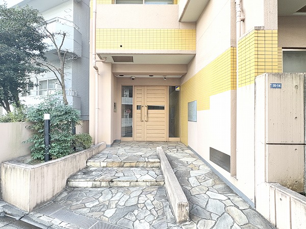 ルセージュ初台_アプローチの写真