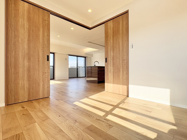 ディアナコート成城_ゆとりがある洋室の写真