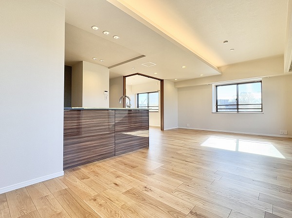 ディアナコート成城_ファミリー層におすすめの広々としたお部屋の写真