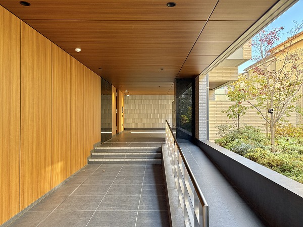 プラウド都立大学　サブアプローチ