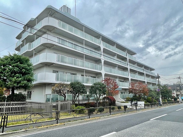 メイツ桜新町　外観