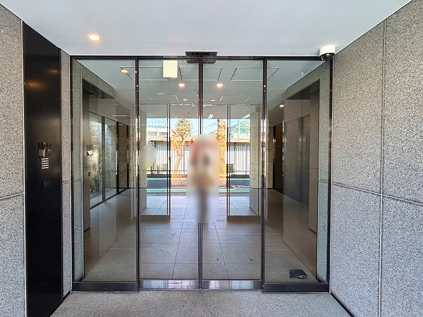 オープンレジデンシア代々木上原　エントランス