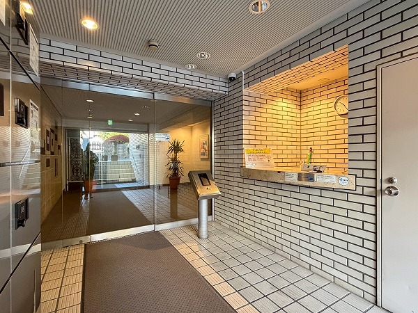 GSハイム都立大　エントランス