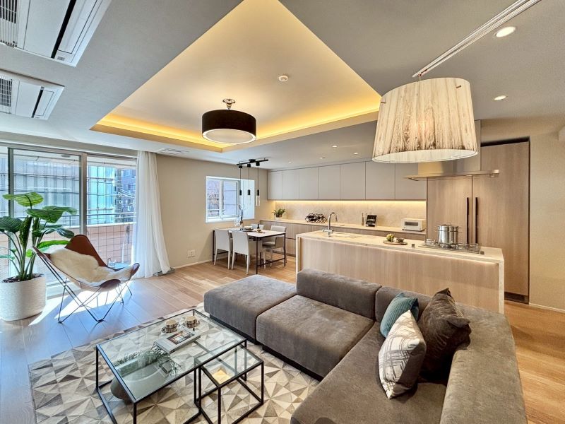 ヴェーゼント赤坂新坂