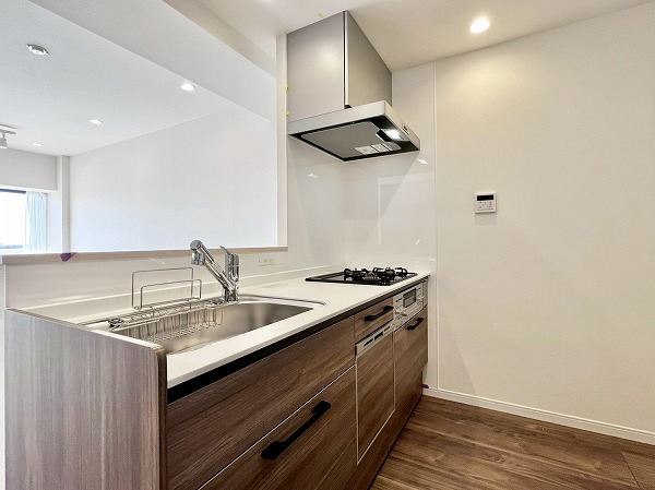 自由が丘ハイタウン_明るいキッチンの写真