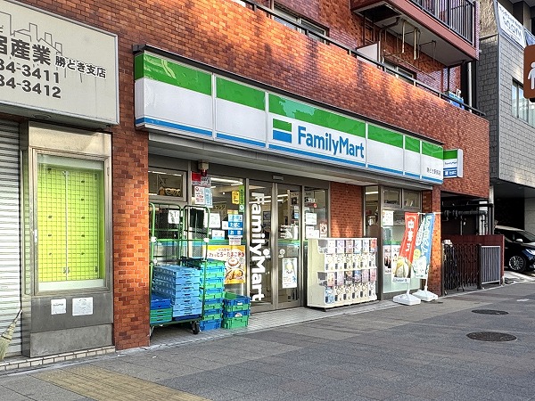 ファミリーマート