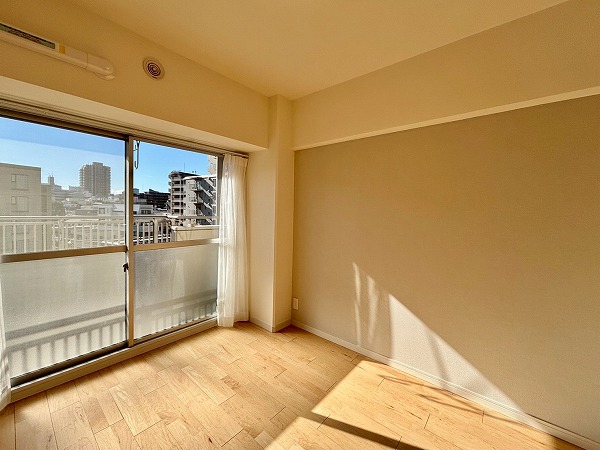 飯田橋第二パークファミリア_広々とした洋室の写真