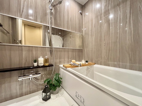 ファミール日本橋グランスイートプラザ_お洒落なバスルームの写真