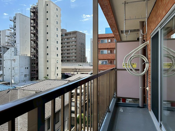 笹塚ダイヤモンドマンション_明るいバルコニーの写真