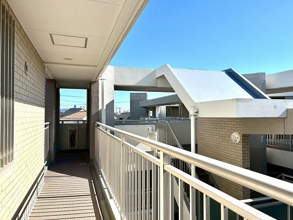 東急ドエルプレステージ浜田山ガーデンズ 外階段