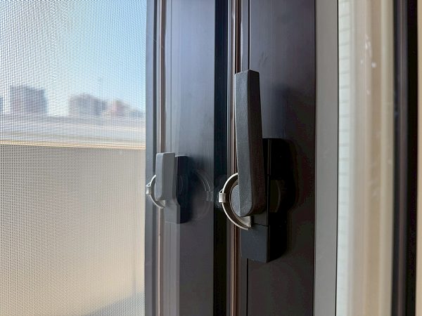 クレストフォルム田町ベイフロントスクエア_二重サッシの写真3