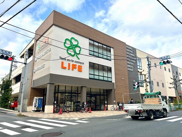 ライフ西荻窪店