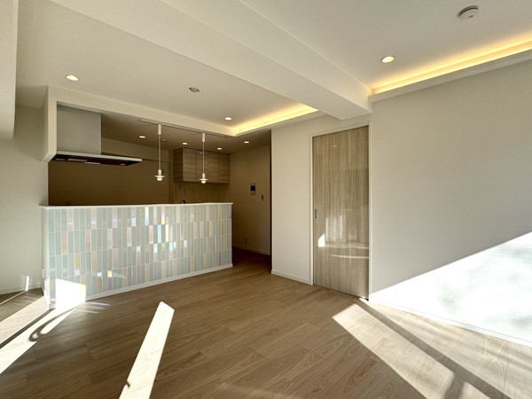 朝日マンション白金通り_ゆったりとしたメインルームの写真