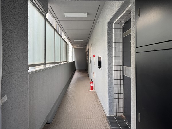 グランドメゾン麻布一の橋　外廊下