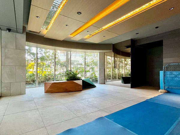 プラウド渋谷東　エントランス