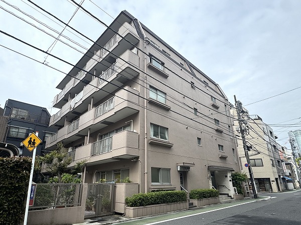 麻布イースト　外観