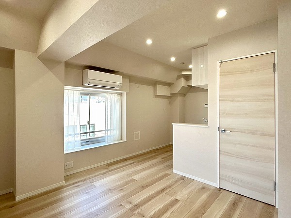 千歳台ヒミコセラン_広々としたダイニングキッチンの写真