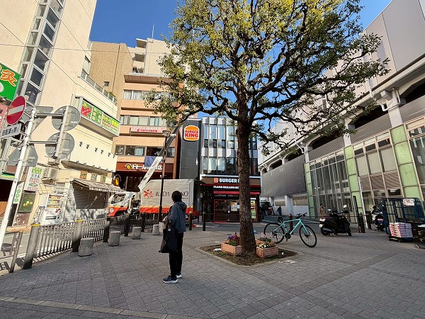 バーガーキング、ドトール