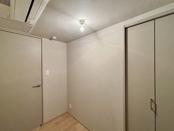 パークコート南青山ヒルトップレジデンス_コンパクトなサービスルームの写真