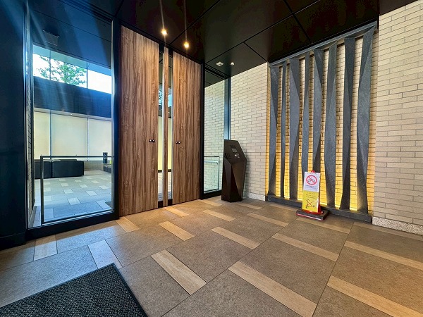 プラウドタワー東池袋_エントランス内の写真