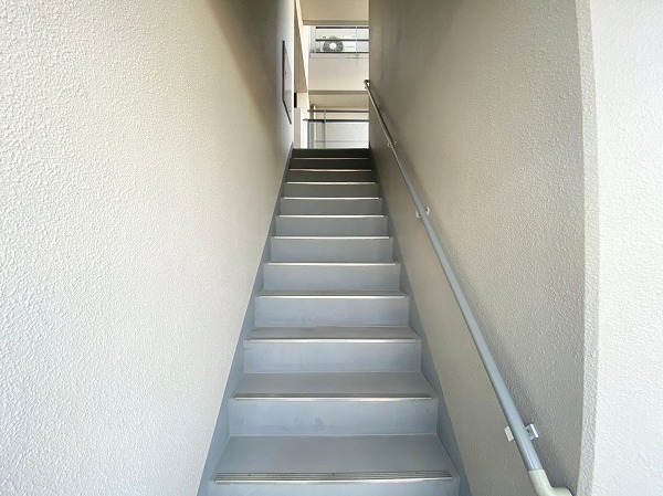 グランドメゾン南阿佐ヶ谷_共用階段の写真