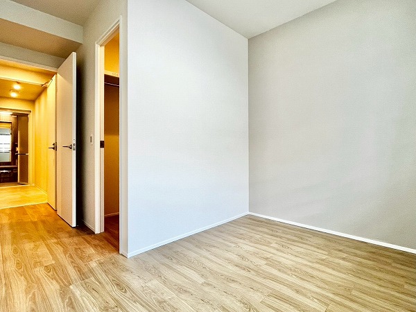 ロイヤルヴィーゼ学芸大学_洋室の写真