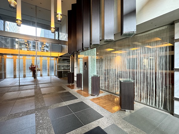 クレストシティレジデンス　エントランス