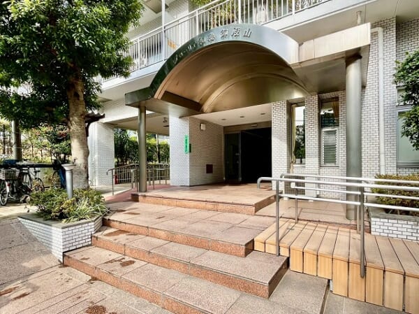 グローリア初穂御殿山　アプローチ