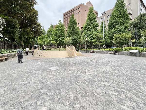文京区立お茶の水公園