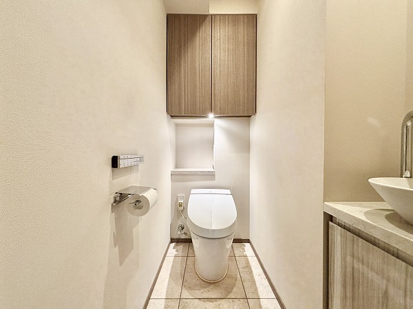 ドゥアージュコラッド松濤_清潔感のあるトイレの写真