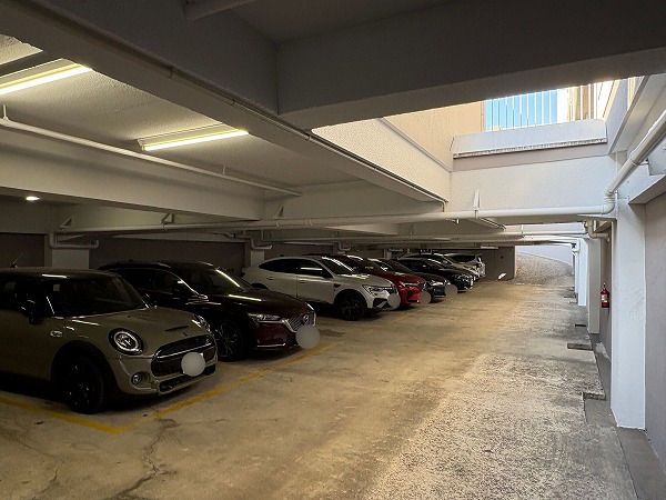 ドミール高輪_駐車場