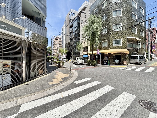 アクシア新宿御苑周辺
